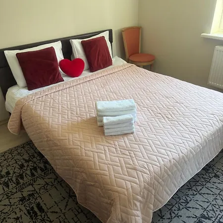 Hill Apartament